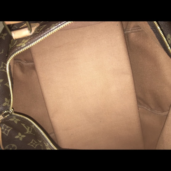 Authentic Louis Vuitton speedy 40 - Picture 3 of 6